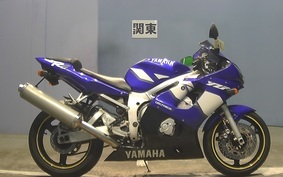 YAMAHA YZF-R6 2001 RJ03