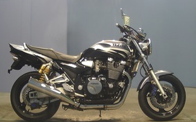 YAMAHA XJR1300 2002 RP03J