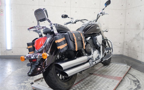 SUZUKI イントルーダークラシック400キャストW 2014 VK56A