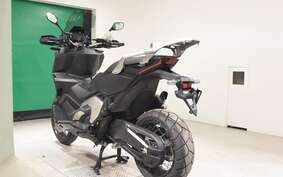 HONDA X-ADV 750 2023 RH10