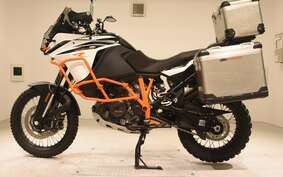 KTM 1090 ADVENTURE R 2018 V4940