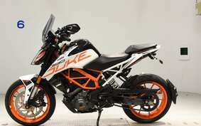 KTM 390 DUKE 2018 JPJ40