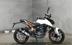 KTM 125 DUKE JPA40