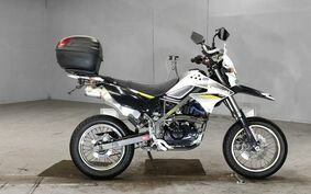 KAWASAKI KLX125D TRACKER LX125D