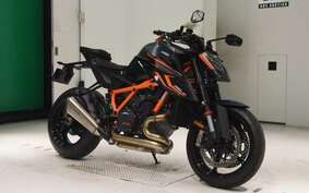 KTM 1290 SUPER DUKE R 2023