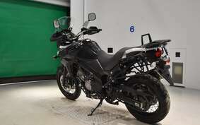 SUZUKI DL650 ( V-Strom 650 ) 2018 C733A