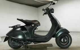 VESPA 946ベリッシマ Emporio Armani M802