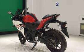 YAMAHA YZF-R25 A RG10J