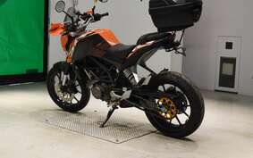 KTM 200 DUKE JUC4E