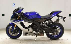 YAMAHA YZF-R1 2015 RN39