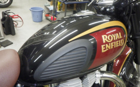 ROYAL ENFIELD CLASSIC 2023