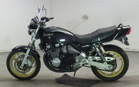 KAWASAKI ZEPHYR 400 2002 ZR400C