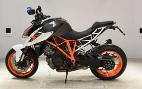 KTM 1290 SUPER DUKE R 2017 V3940