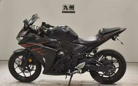 YAMAHA YZF-R25 RG10J