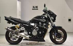 YAMAHA XJR1300 2002 RP03J