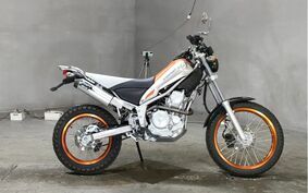 YAMAHA TRICKER DG16J