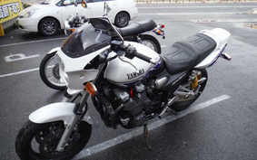 YAMAHA XJR1300 2002 RP03J