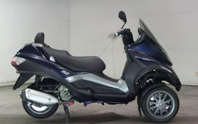 PIAGGIO MP3 250 RL M472