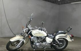 YAMAHA DRAGSTAR 250 VG02J