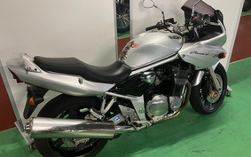 SUZUKI BANDIT 1200 S 2002 GV77A