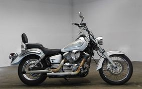 YAMAHA DRAGSTAR 250 VG02J