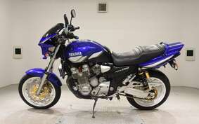 YAMAHA XJR1300 1999 RP01J