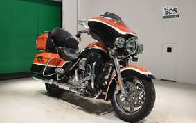 HARLEY FLHTCUSE 1800CVO 2012 PR8