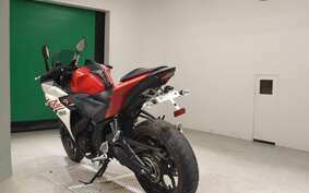 YAMAHA YZF-R25 RG10J