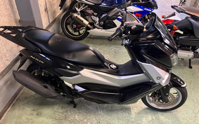 YAMAHA N-MAX SE86J