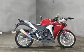 HONDA CBR250R MC41