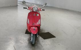 VESPA PRIMAVERA 125 M821