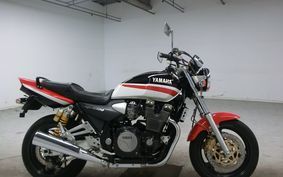 YAMAHA XJR1200 1994 4KG