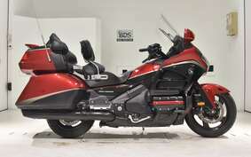 HONDA GL 1800 GOLD WING SE 2014 SC68