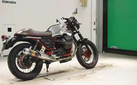 MOTO GUZZI V7 RACER 2014