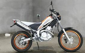 YAMAHA TRICKER DG16J