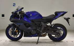 YAMAHA YZF-R7 2023 RM39J