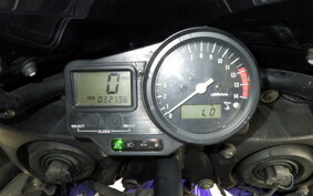 YAMAHA YZF-R1 1999 RN01