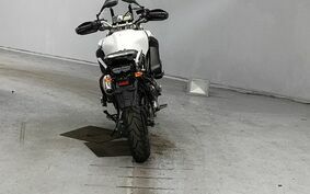 YAMAHA XT1200Z SUPER TENERE 2013 DP01