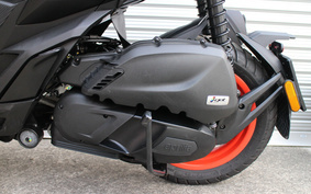 APRILIA SR GT200