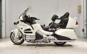 HONDA GL 1800 GOLD WING AIRBAG NAVI 2014 SC68