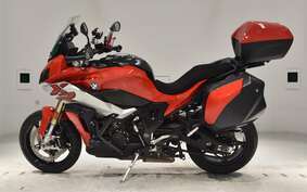 BMW S1000XR 2020