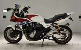 HONDA CB1300SB SUPER BOLDOR 2015 SC54