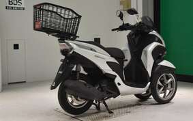 YAMAHA TRICITY 125 SE82J