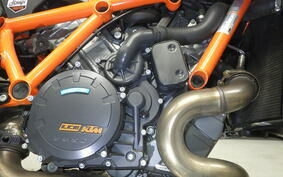 KTM 1290 SUPER DUKE R 2021