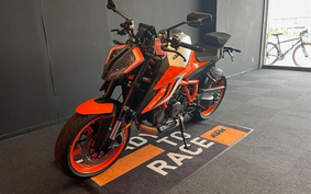 KTM 1290スーパーDUKE-R EVO 2024 V3940