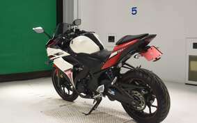 YAMAHA YZF-R25 A RG10J