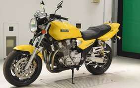 YAMAHA XJR1300 1999 RP01J