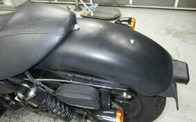 HARLEY XL883N 2010