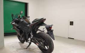 YAMAHA YZF-R25 RG10J