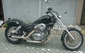 YAMAHA VIRAGO 250 3DM